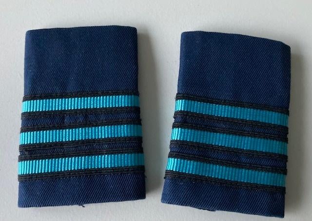 graden kapitein (hemd), Ophalen of Verzenden, Luchtmacht, Embleem of Badge