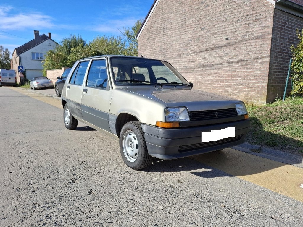 RENAULT R5 // OLDTIMER // ROULE PARFAITEMENT // 84000 KM, Autos, Achat, Boîte manuelle, 5 portes, Particulier