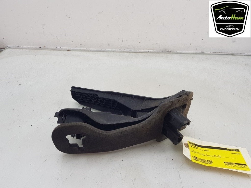 GASPEDAAL Volkswagen Caddy III (2KA,2KH,2CA,2CH), Dhr. J. Ham, Gebruikt, Volkswagen, Administratie@autoham.nl