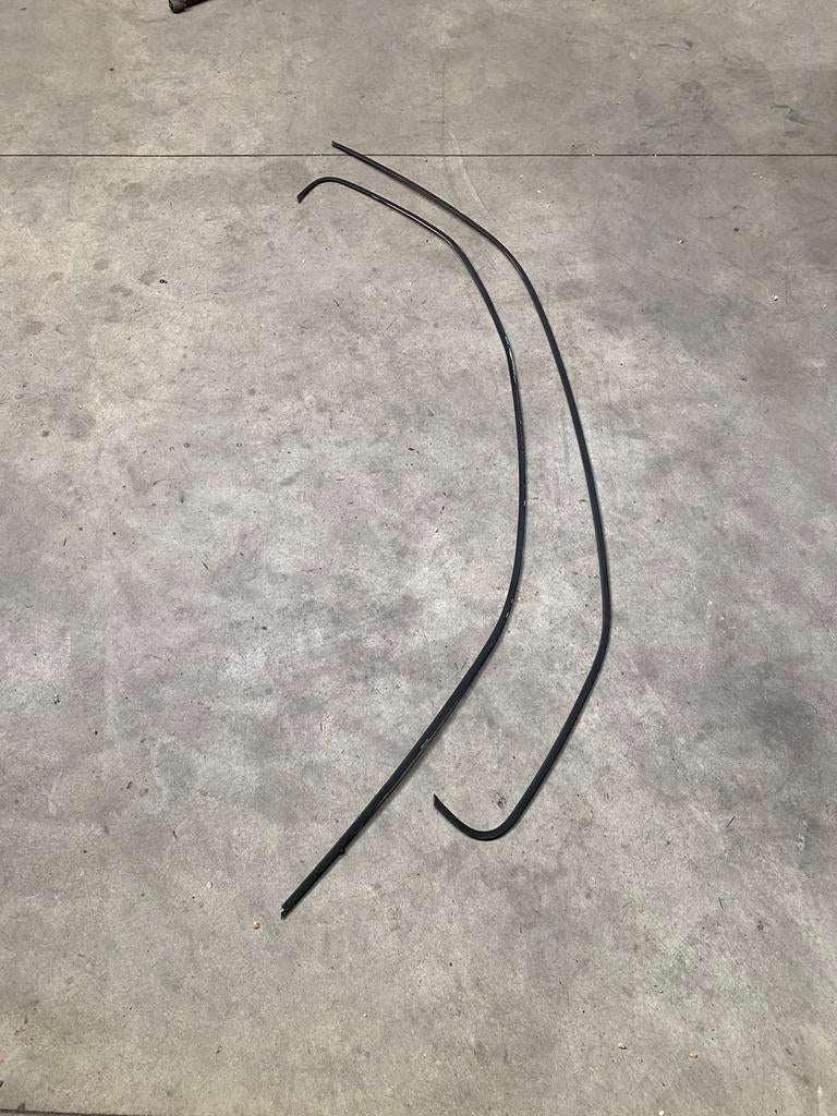 Bmw e36 coupe raamlijsten trim lijsten, Ophalen