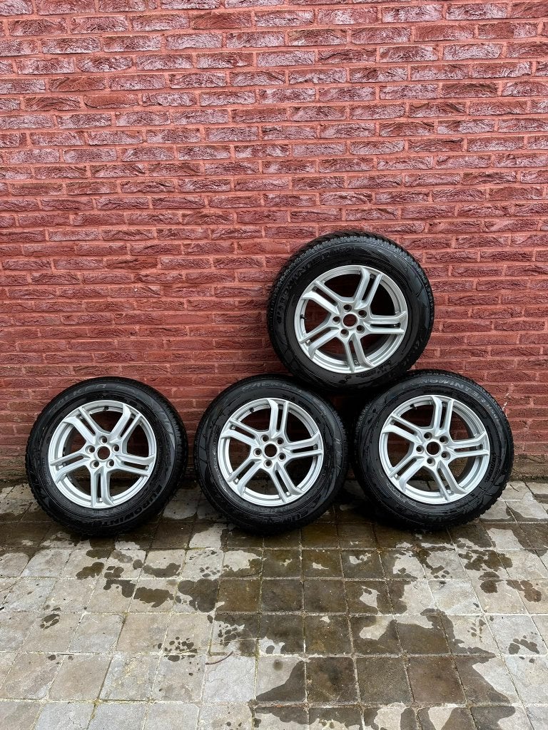 Originele Ford 16” velgen + Falken winterbanden + TPMS, Auto-onderdelen, Banden en Velgen, Ophalen, Gebruikt, 16 inch, Winterbanden
