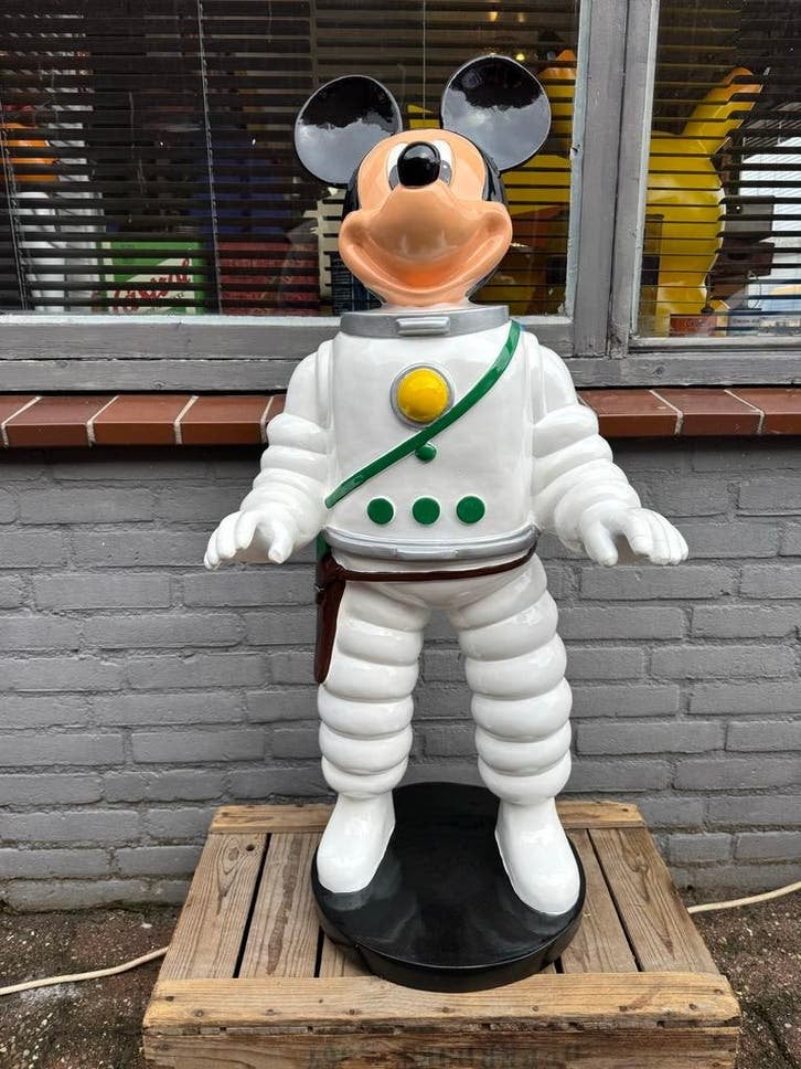 Mickey Mouse Astronaut Beeld, Collections, Statues & Figurines