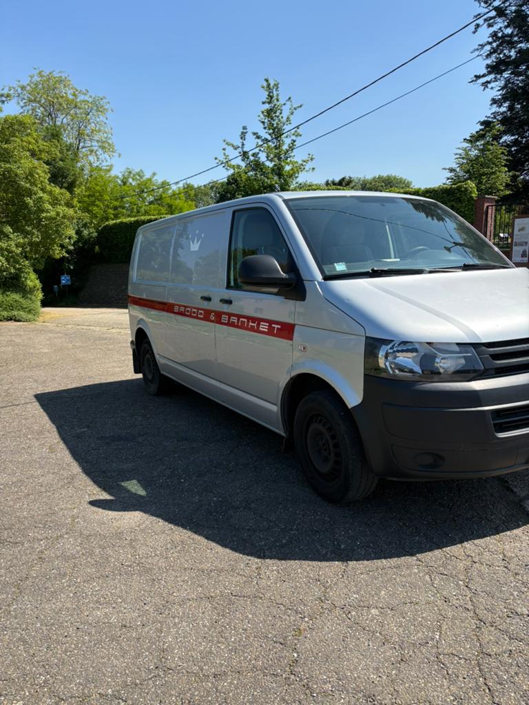 A vendre Volkswagen Transporteur T5, 4 portes, 3 places, Particulier, Tissu