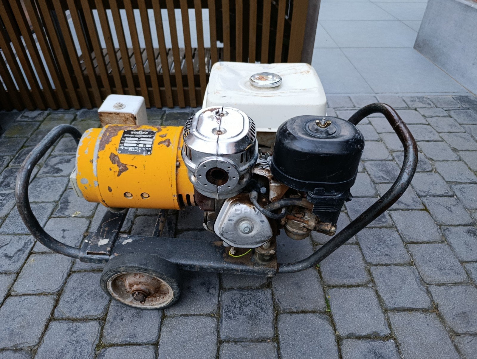 Générateur Sodiec Sem 4 Honda 4 kva, Enlèvement