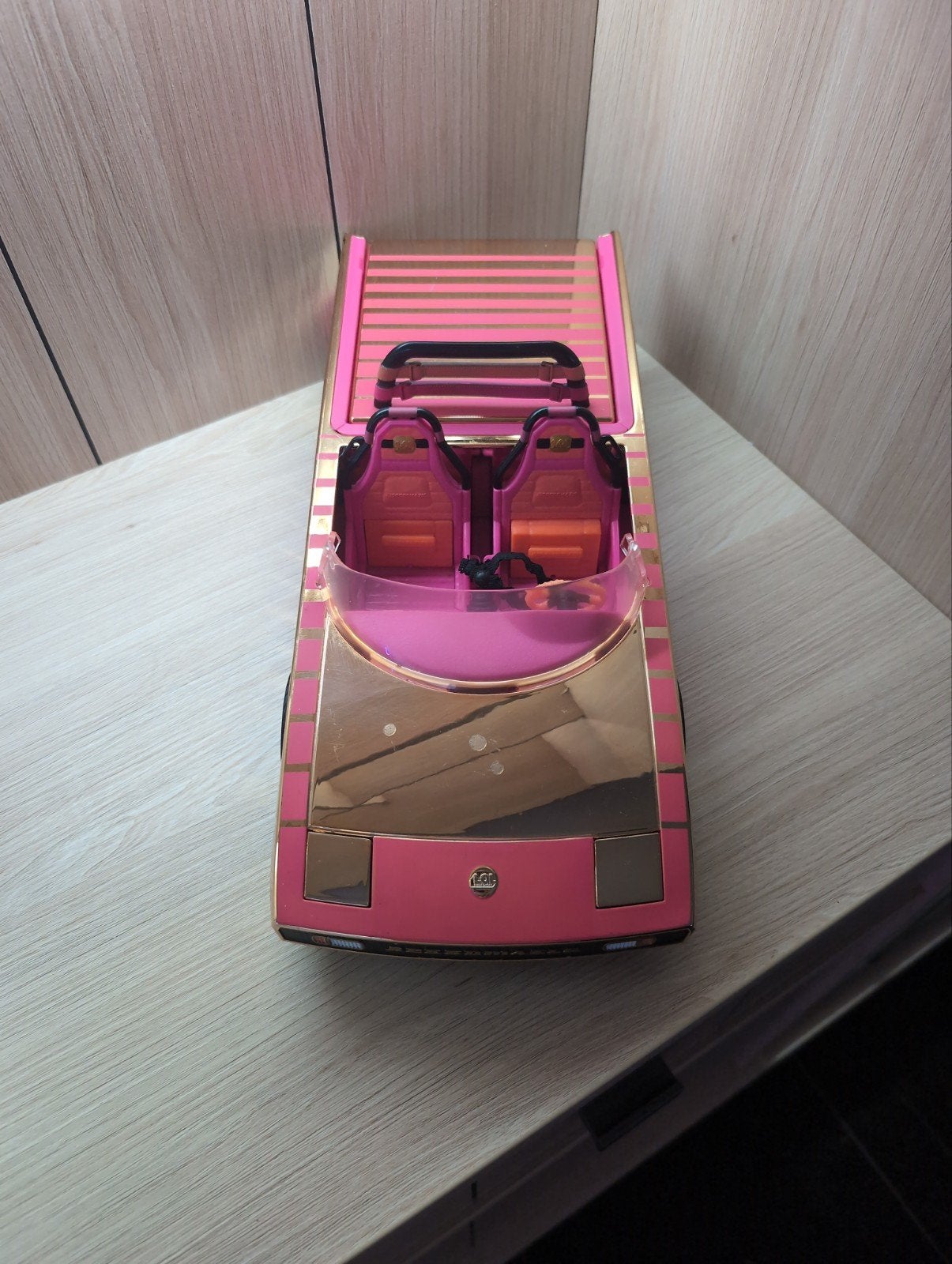 Voiture LOL Surprise avec piscine, Enlèvement, Utilisé