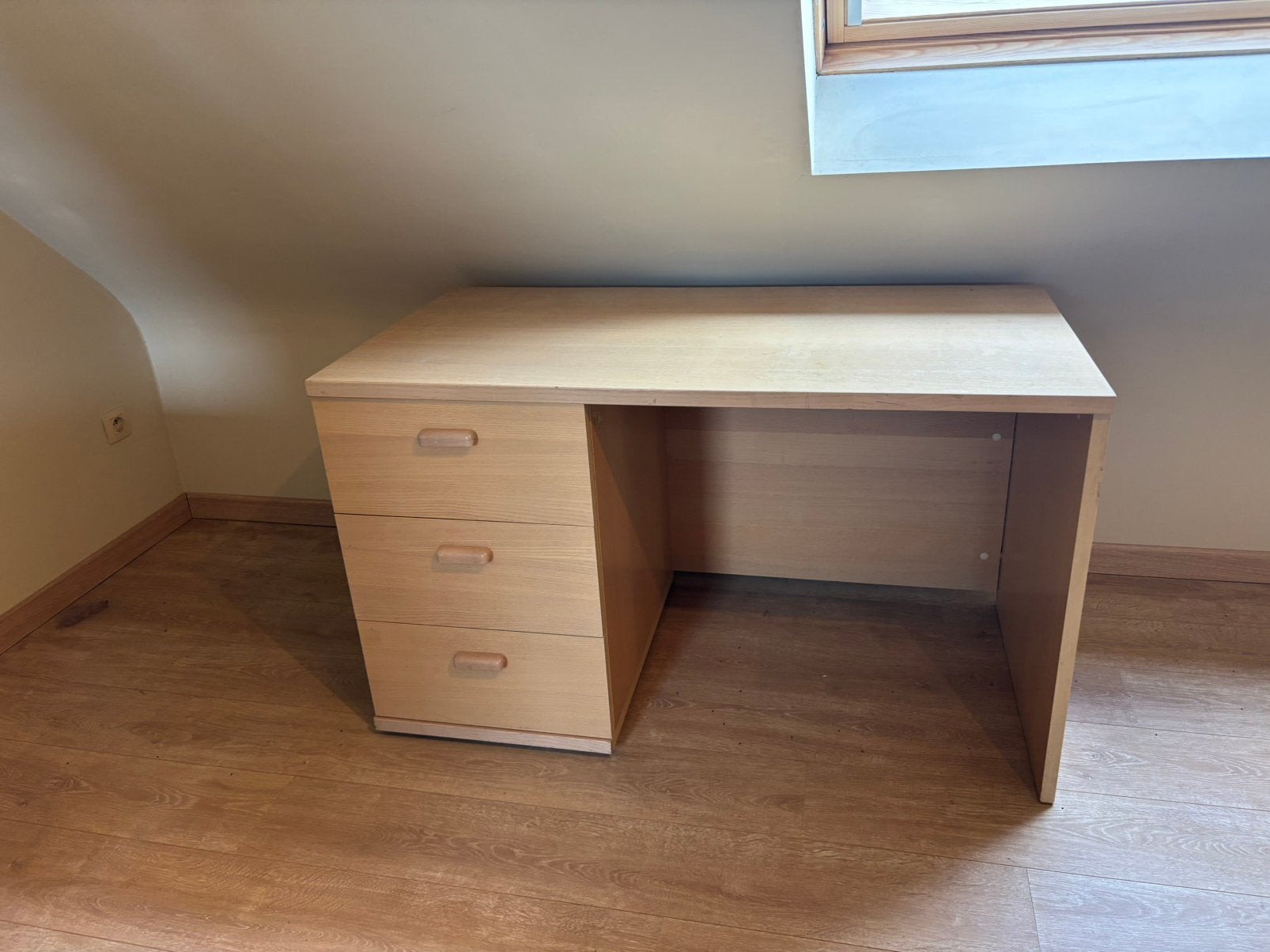 Bureau, Huis en Inrichting, Ophalen, Zo goed als nieuw, Hout
