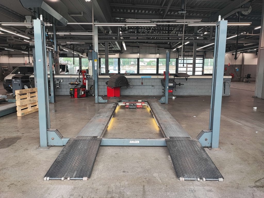 Werther Stratos / Explora 4 koloms hefbrug 5000KG 526L5 APK, Ophalen of Verzenden, Niet ingevuld, Niet ingevuld, Niet ingevuld