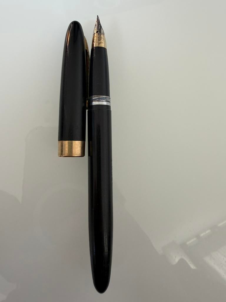 2 stylos plume vintage Sheaffer – plume or 14K – collection, Collections, Stylos, Comme neuf, Stylo, Sheaffer, Enlèvement