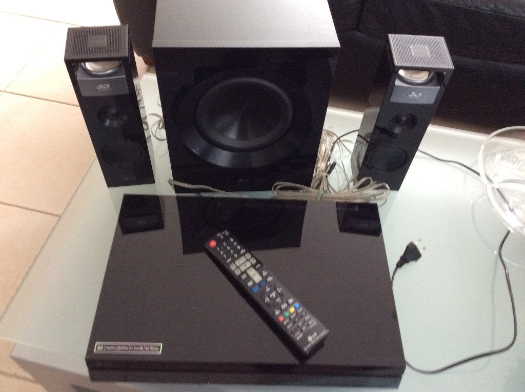 Home Cinema LG 3D  model HX 722, TV, Hi-fi & Vidéo, Autres marques, Lecteur Blu-ray, Enlèvement ou Envoi, Comme neuf