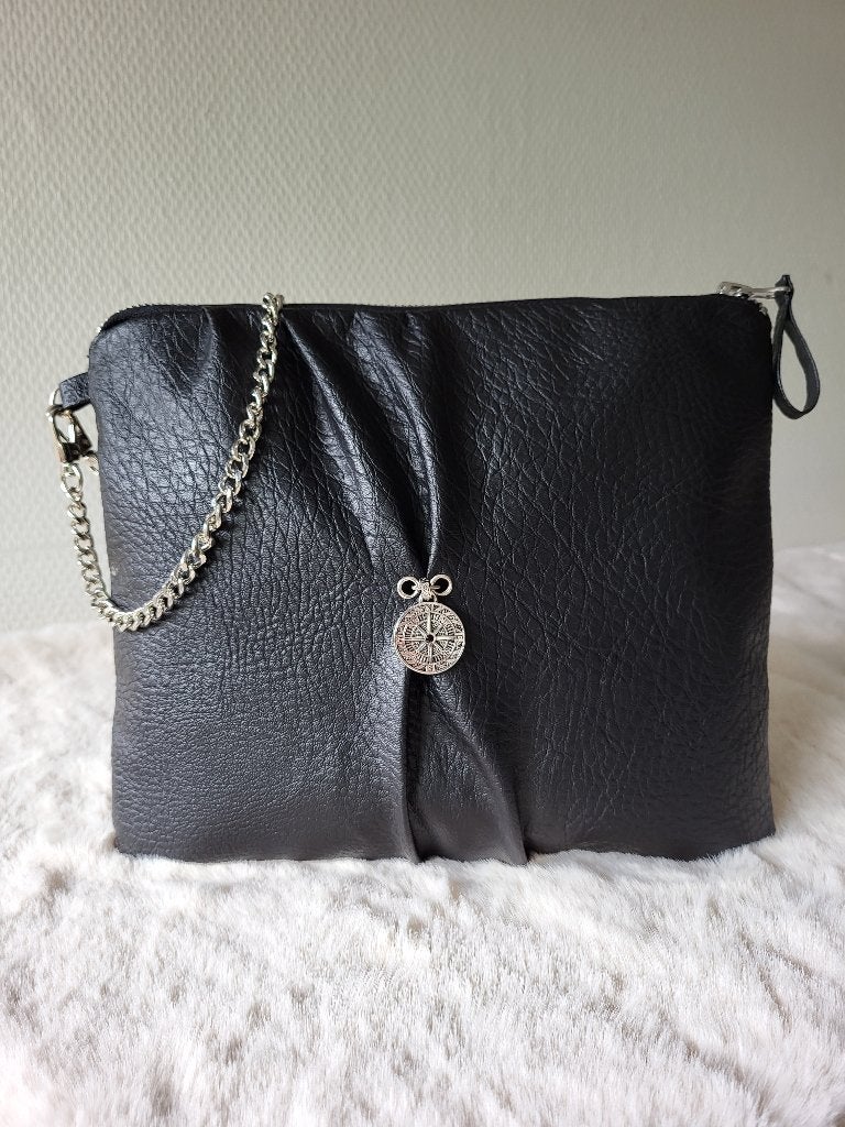 Unieke zwarte handgemaakte minimalistische dames handtas., Verzenden, Nieuw, Zwart, Handtas