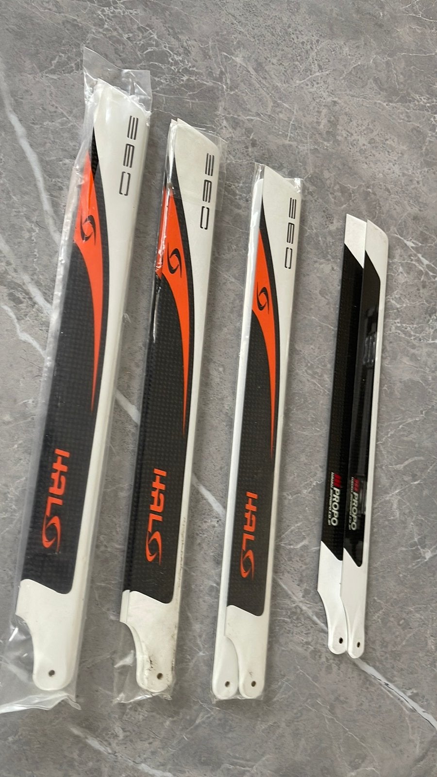 PALES D'HÉLICOPTÈRE RC — HALO BLADES 360 & JR PROPO 325, Hobby & Loisirs créatifs, Enlèvement, Neuf, Hélicoptère