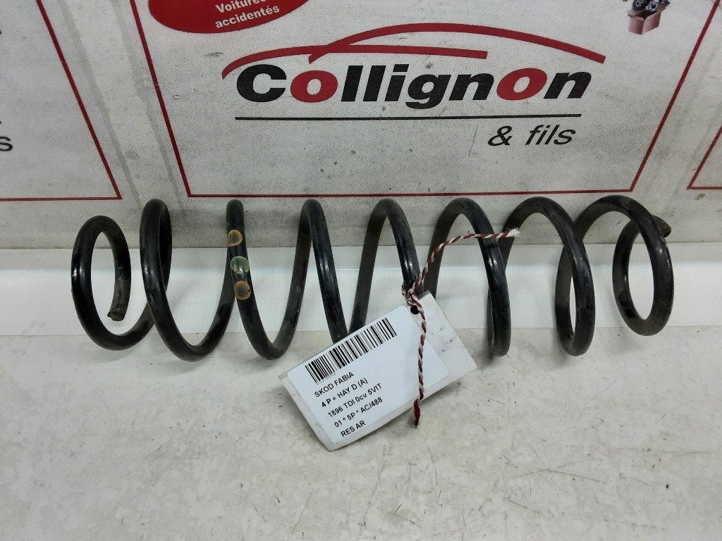 RESSORT DE SUSPENSION ARRIERE Skoda Fabia (6Y2), Mevr. I. Hauben, Utilisé, Skoda, Rue de l'Espoir 34 34
4030  GRIVEGNÉE, BE