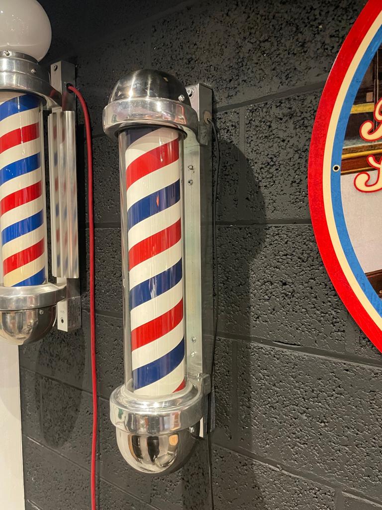 Authentique barber pole américain Marvy modèle 405, Enlèvement, Comme neuf, Panneau publicitaire