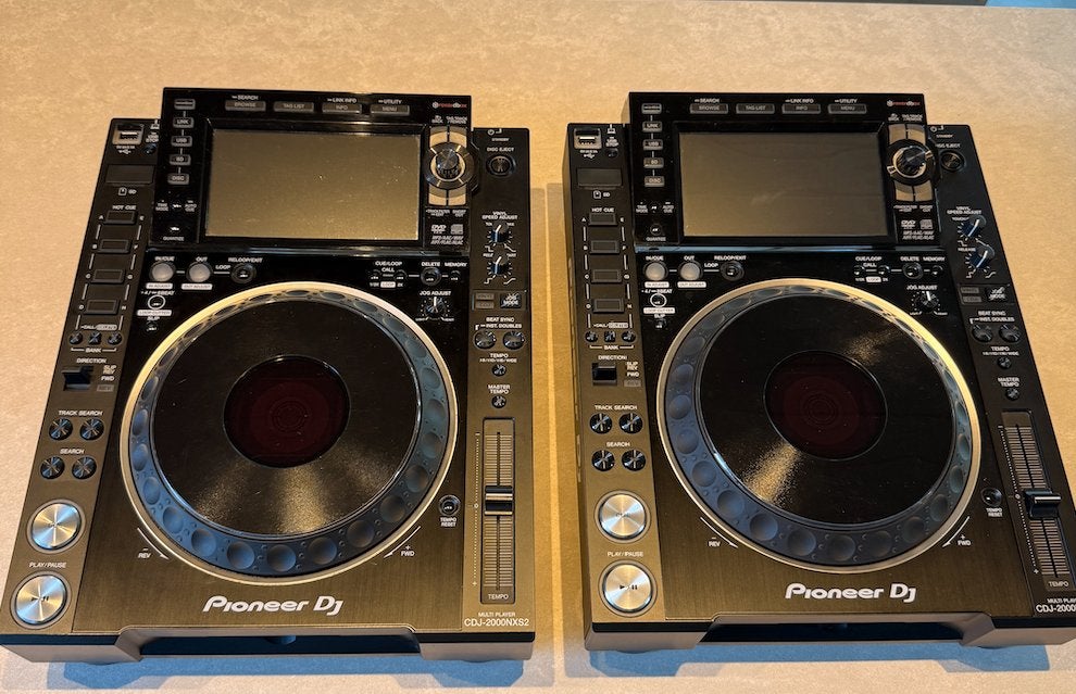2x Pioneer CDJ 2000 Nexus 2 spelers, Enlèvement, Utilisé, Platine, Pioneer