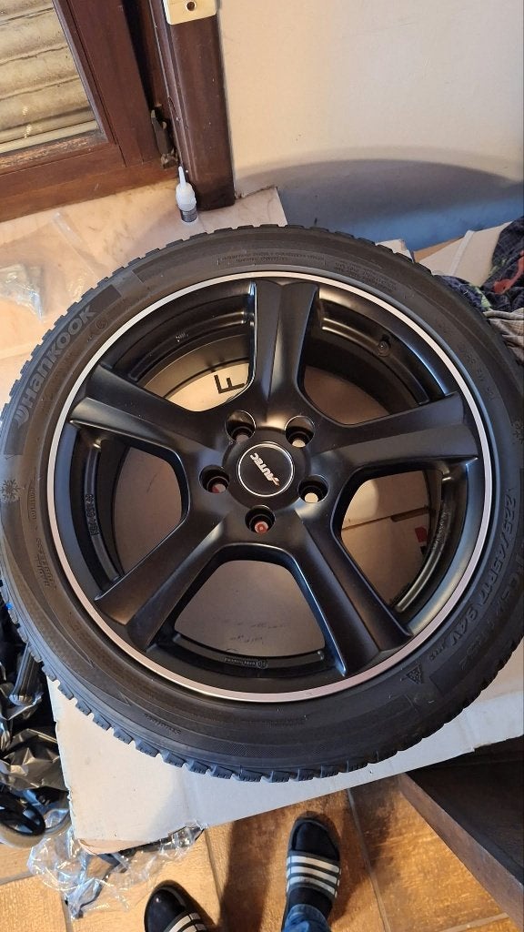 Autec velgen 17" met hankook winterbanden, Ophalen, Gebruikt, Velg(en), 17 inch