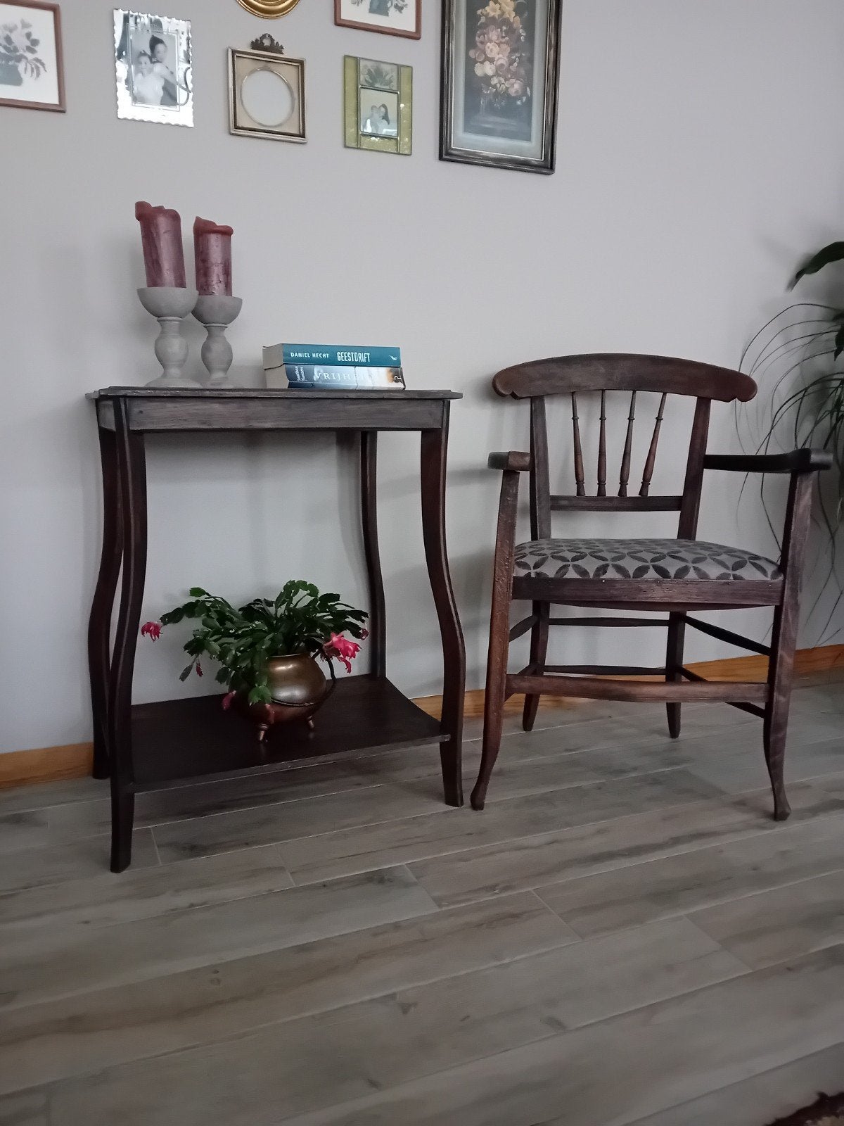 tafeltje met bijpassende stoel, Ophalen