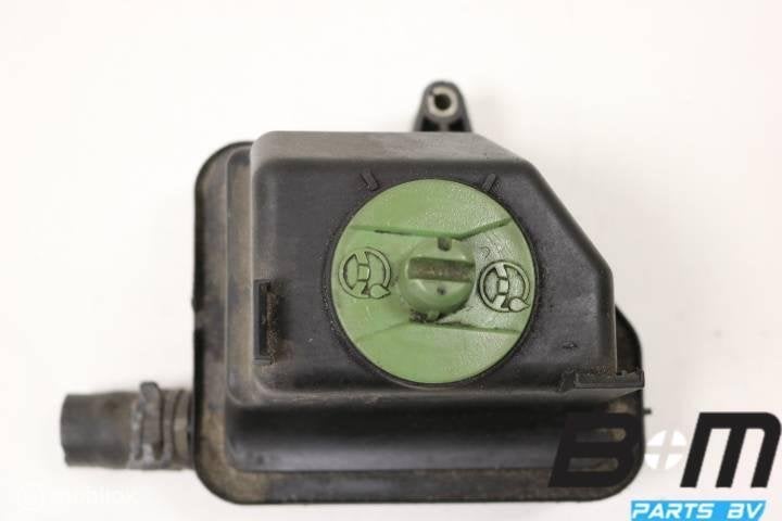 Stuurbekrachtigingsvloeistof reservoir Volkswagen Golf 4, Utilisé