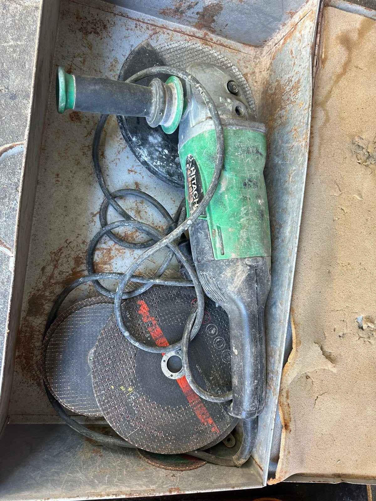Slijpmachine HITACHI 80€, Bricolage & Construction, Enlèvement ou Envoi, Comme neuf