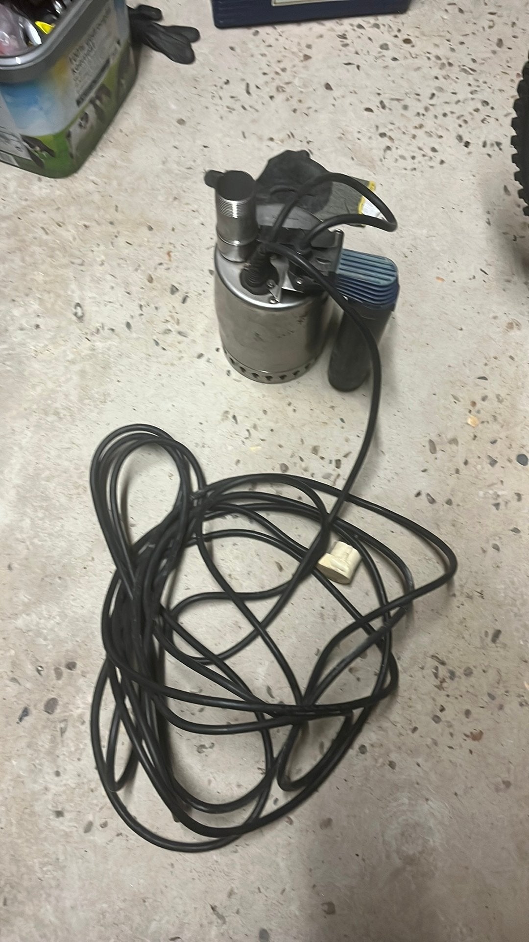 Dompelpomp Grundfos unilift KP150, Tuin en Terras, Ophalen, Gebruikt
