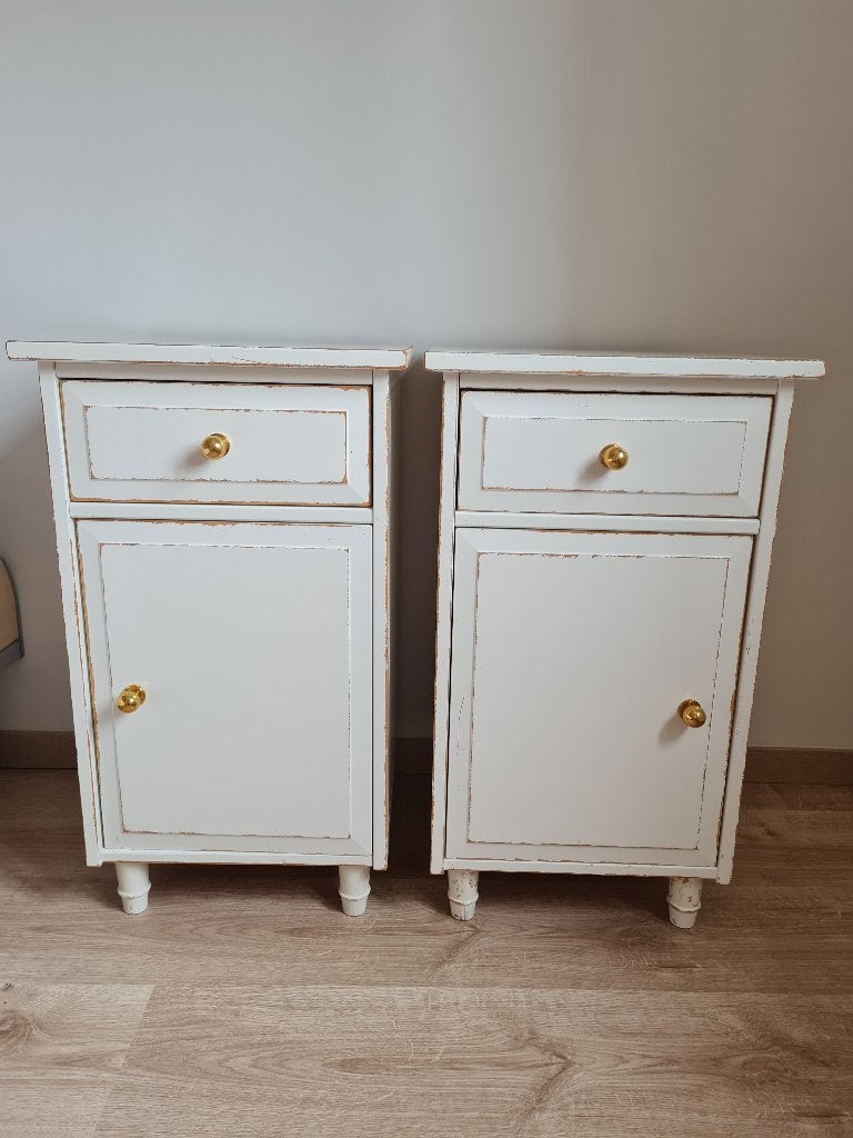 2 tables de chevet, Moins de 45 cm, Enlèvement, Utilisé, 55 à 70 cm