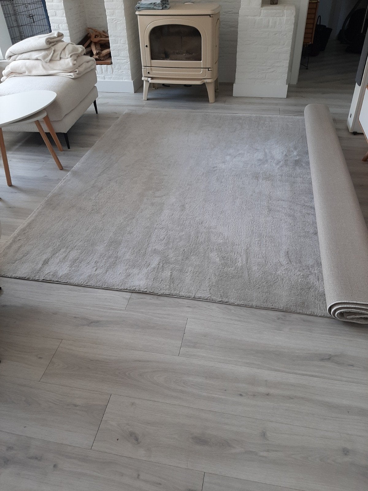 tapijt licht grijze kleur. Gekocht bij Juntoo., Ophalen, Gebruikt, 200 cm of meer, 200 cm of meer