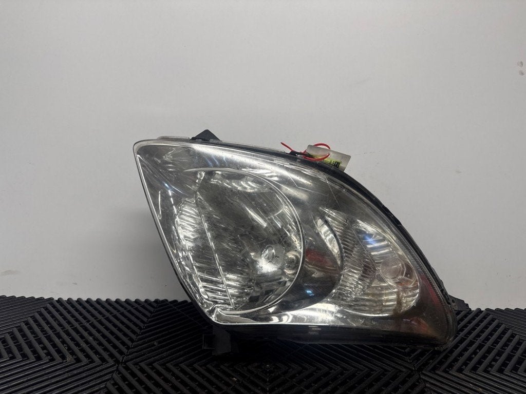 KOPLAMP RECHTS Suzuki Swift (ZA / ZC / ZD1 / 2/3/9), Suzuki-Allee 7
64625  Bensheim, DE, Gebruikt, Suzuki Deutschland GmbH, Kontakt@suzuki.de