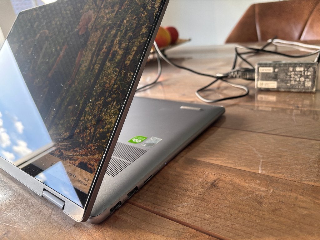 Lenovo Yoga 7 16” Ryzen 7 | 16GB | 1TB SSD | AZERTY, Computers en Software, Ophalen, 2 tot 3 Ghz, Met touchscreen, Zo goed als nieuw