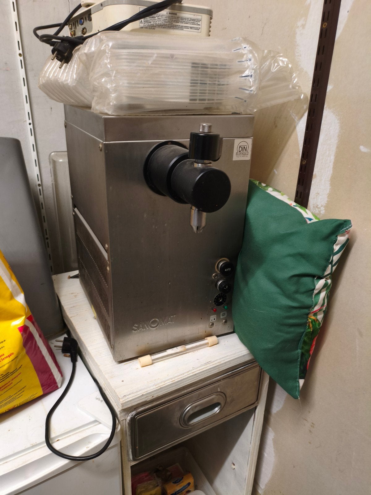 slagroom machine proffesioneel, Zakelijke goederen, Ophalen