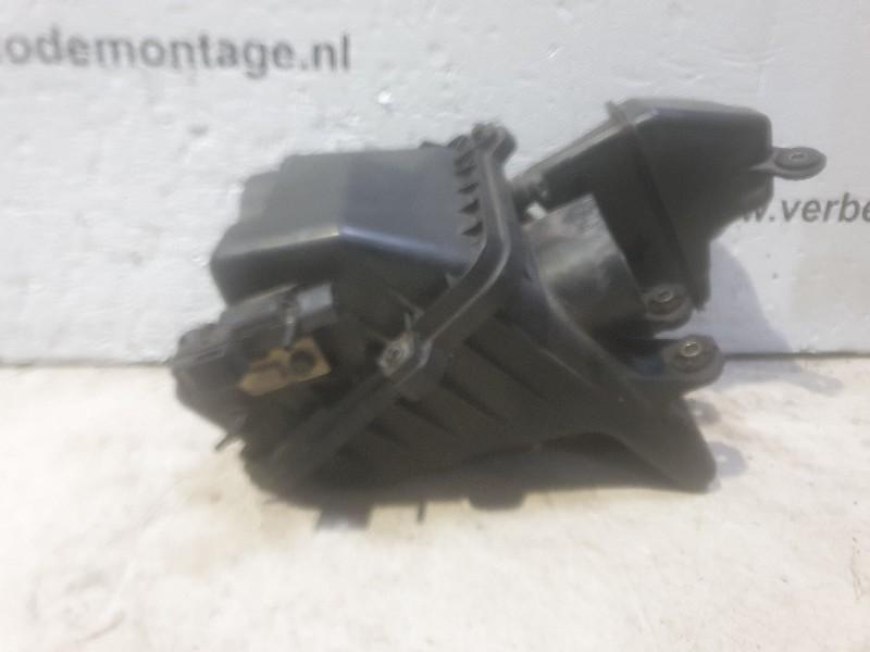 BOITIER FILTRE À AIR Mazda Xedos 6 (01-1992/01-1999), Utilisé, Mazda