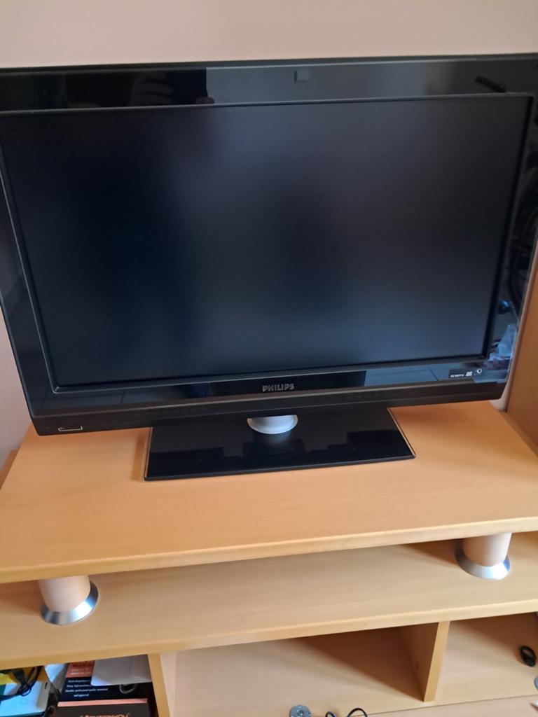TV Meubel met TV FHILIPS, Monitor hp, Print Packard Bell, Ophalen