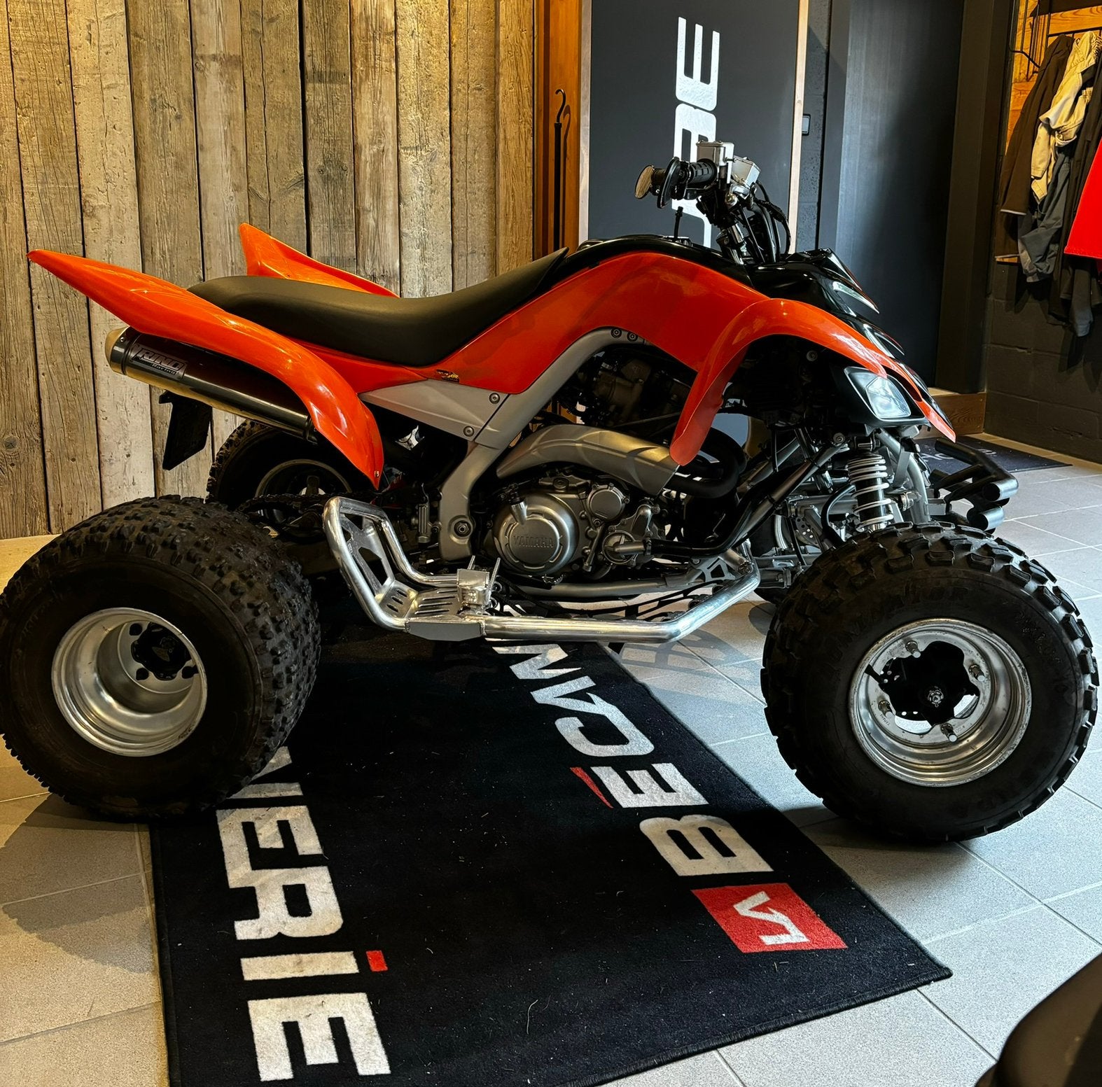 Pieces Raptor 700, Enlèvement