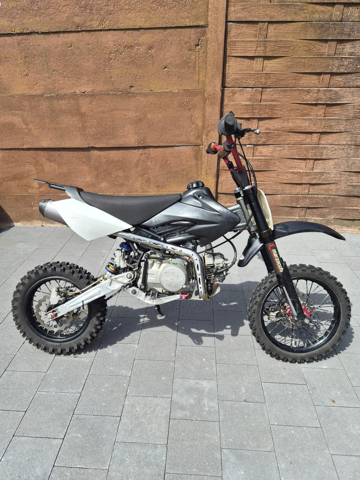 Pitbike 140cc, Ophalen