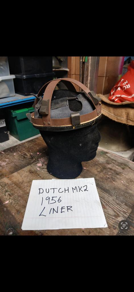 doublures étaient recherchées pour les casques de l'armée., Collections, Enlèvement ou Envoi, Armée de terre, Casque ou Béret