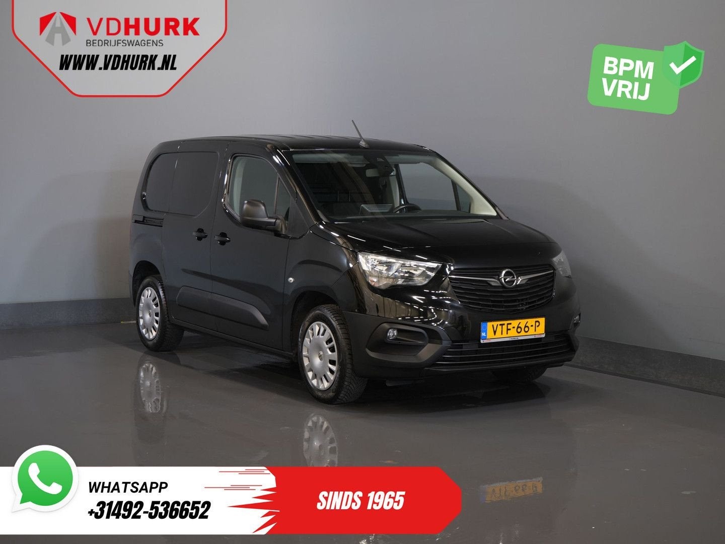 Opel Combo 1.5D 130 pk Aut. NL Auto/ Stuurverw./ Carplay/ Ca, Auto's, Automaat, Zwart, Bedrijf, 145 g/km