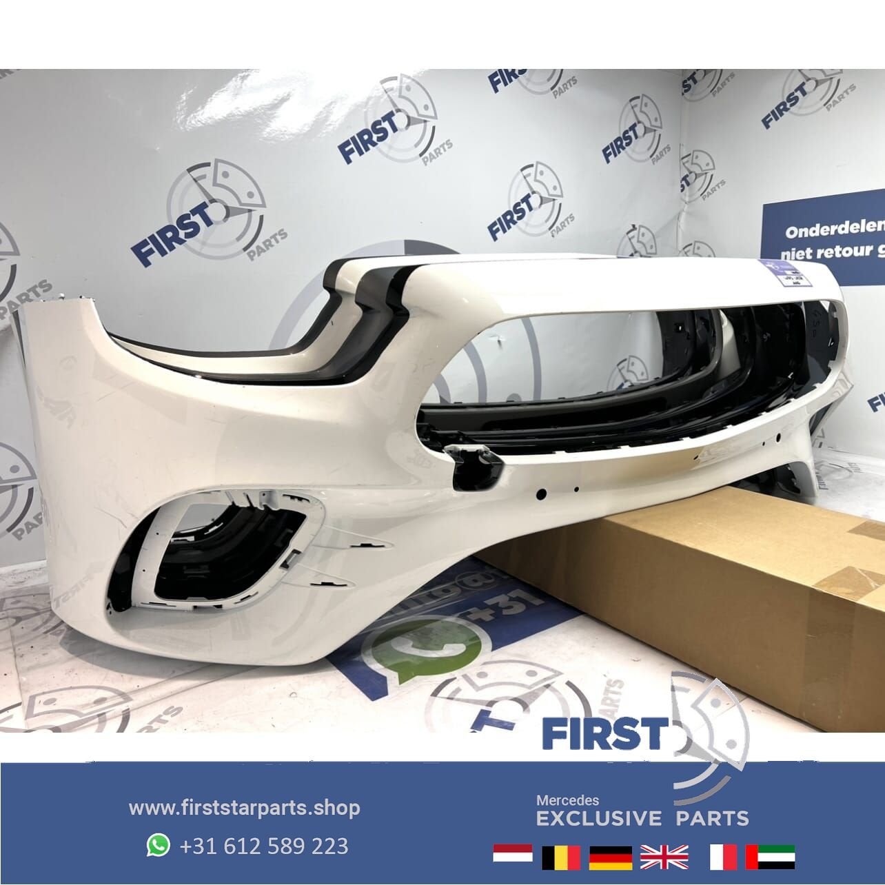 W213 FACELIFT AMG Voorbumper E Klasse 2020-2023 BUMPER WIT Z, Gebruikt, -, Voor, Ophalen of Verzenden