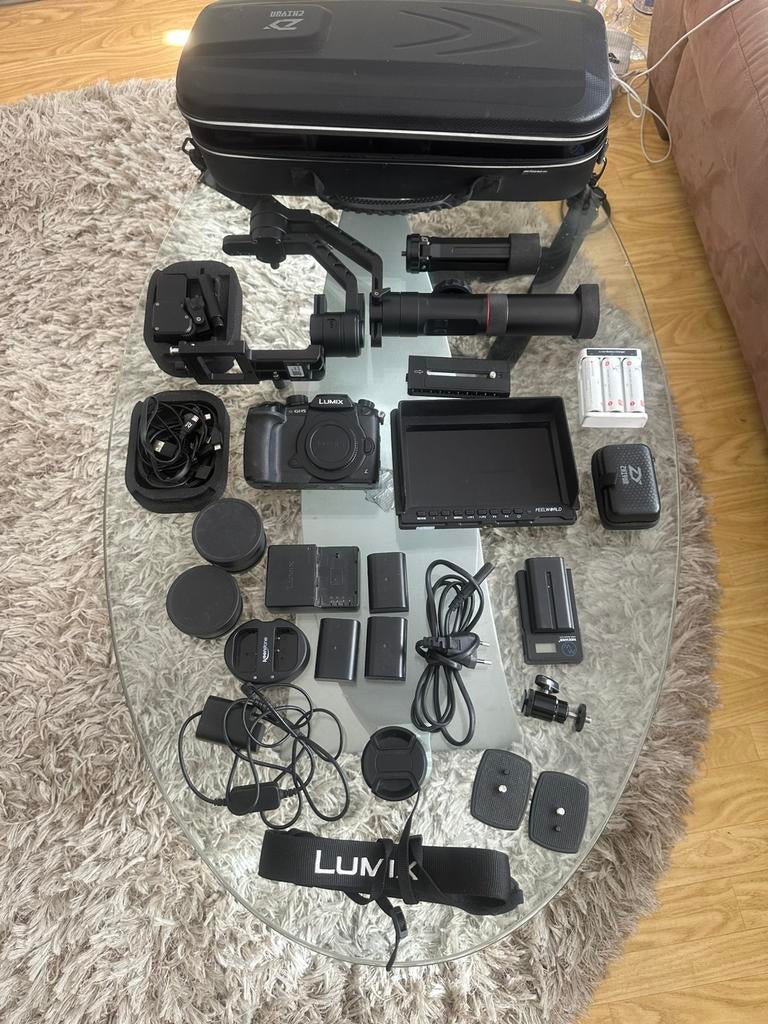 Pack vidéo pro Lumix GH5 + Zhiyun + écran – setup complet 4K, Enlèvement, Utilisé