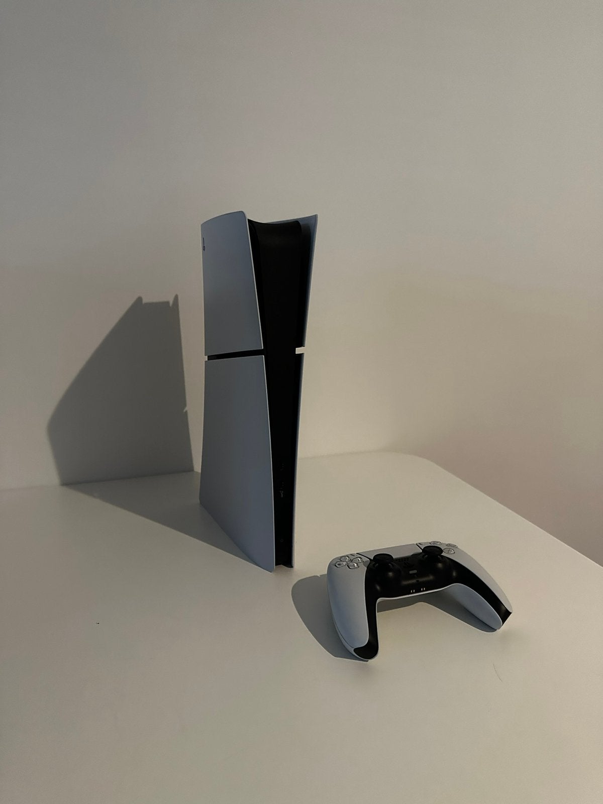 Ps5 slim digital edition 2025 factuur doos en controller, Games en Spelcomputers, Spelcomputers | Sony PlayStation 5, Ophalen of Verzenden