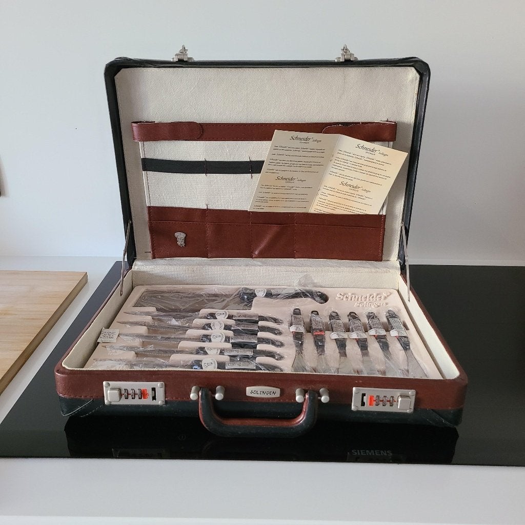 Nieuw! 21-delig Schneider Solingen Messen en bestekset, Huis en Inrichting, Ophalen, Overige typen, Overige materialen, Overige merken