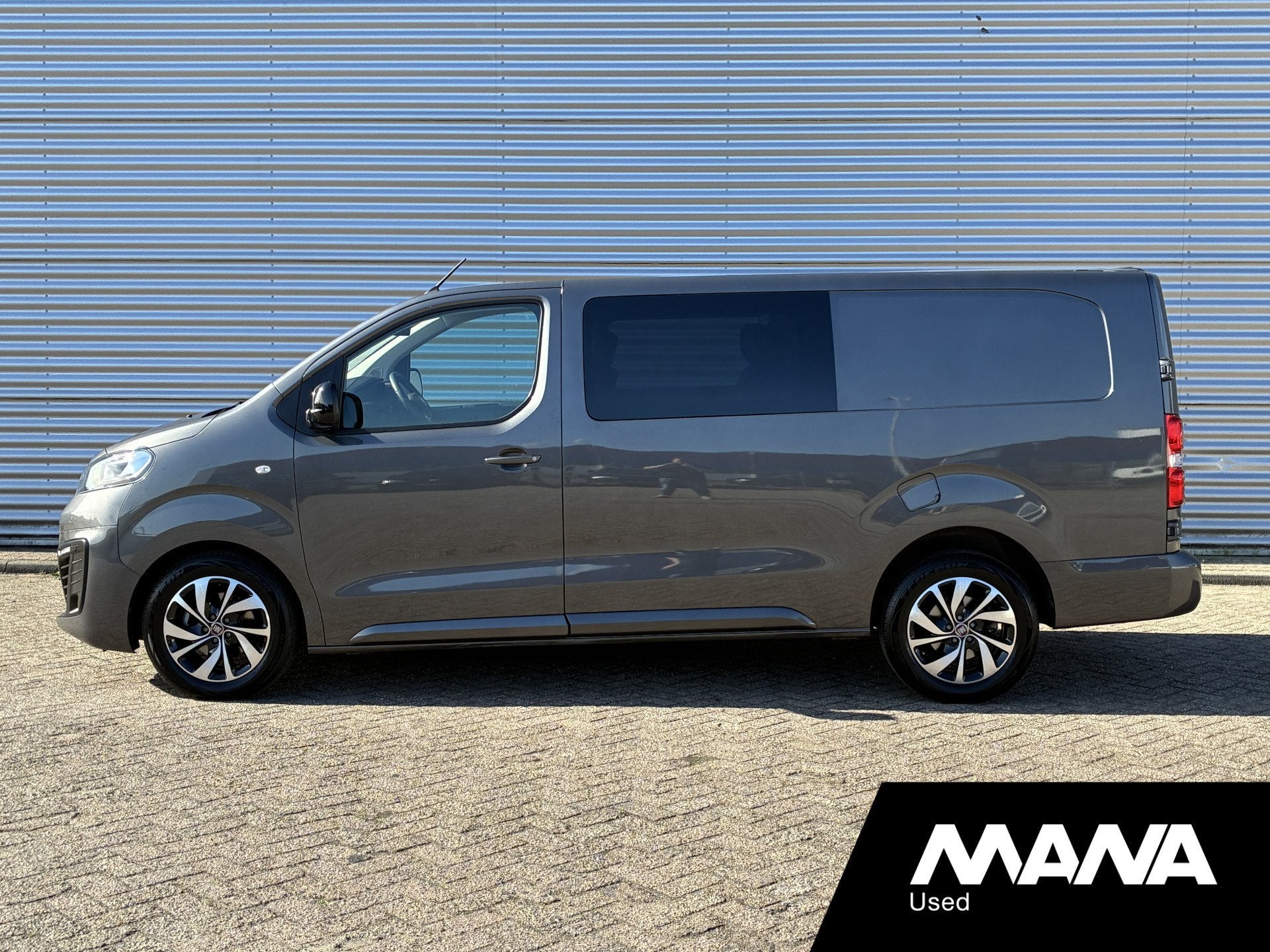 Fiat Scudo 2.0 MultiJet L3H1 DC Automaat LM velgen Cruise Ca, Auto's, Gebruikt, 2500 kg, Leder, Bedrijf