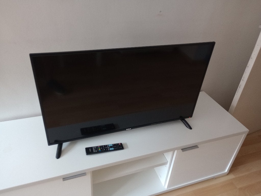 40 inch (102 cm) TV, TV, Hi-fi & Vidéo, Télévisions, Autres marques, LED, 50 Hz, Comme neuf