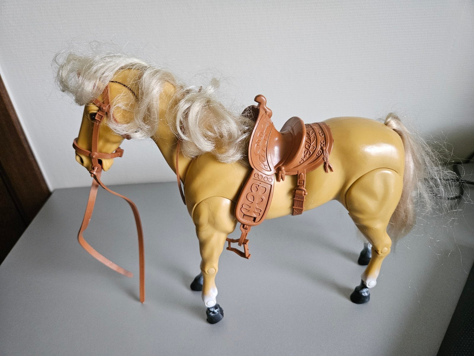 Speelgoed paard met plooibaar hoofd en benen, Verzamelen, Dierenverzamelingen, Ophalen of Verzenden, Paard