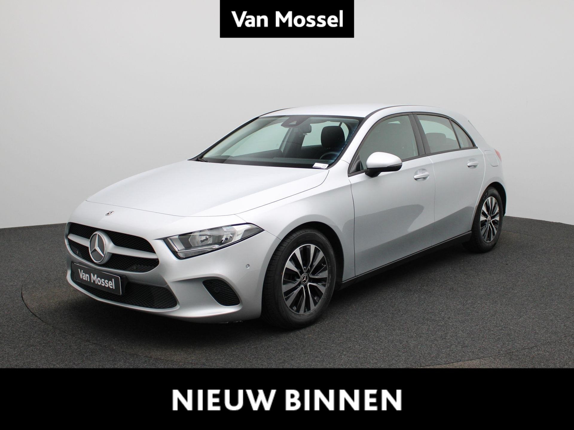 Mercedes-Benz A-Klasse A 180 Essential Line, Auto's, Stof, 4 cilinders, 136 pk, 1365 kg