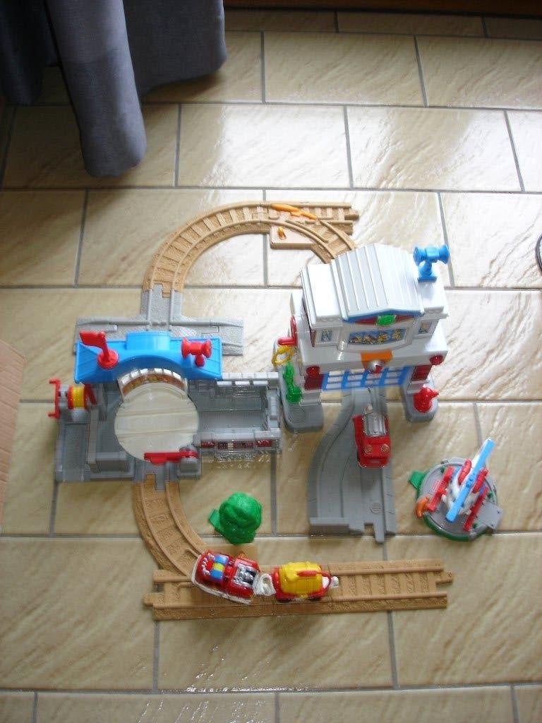 Caserne de pompiers de Fisher Price, Enlèvement ou Envoi, Comme neuf, Set de jeu