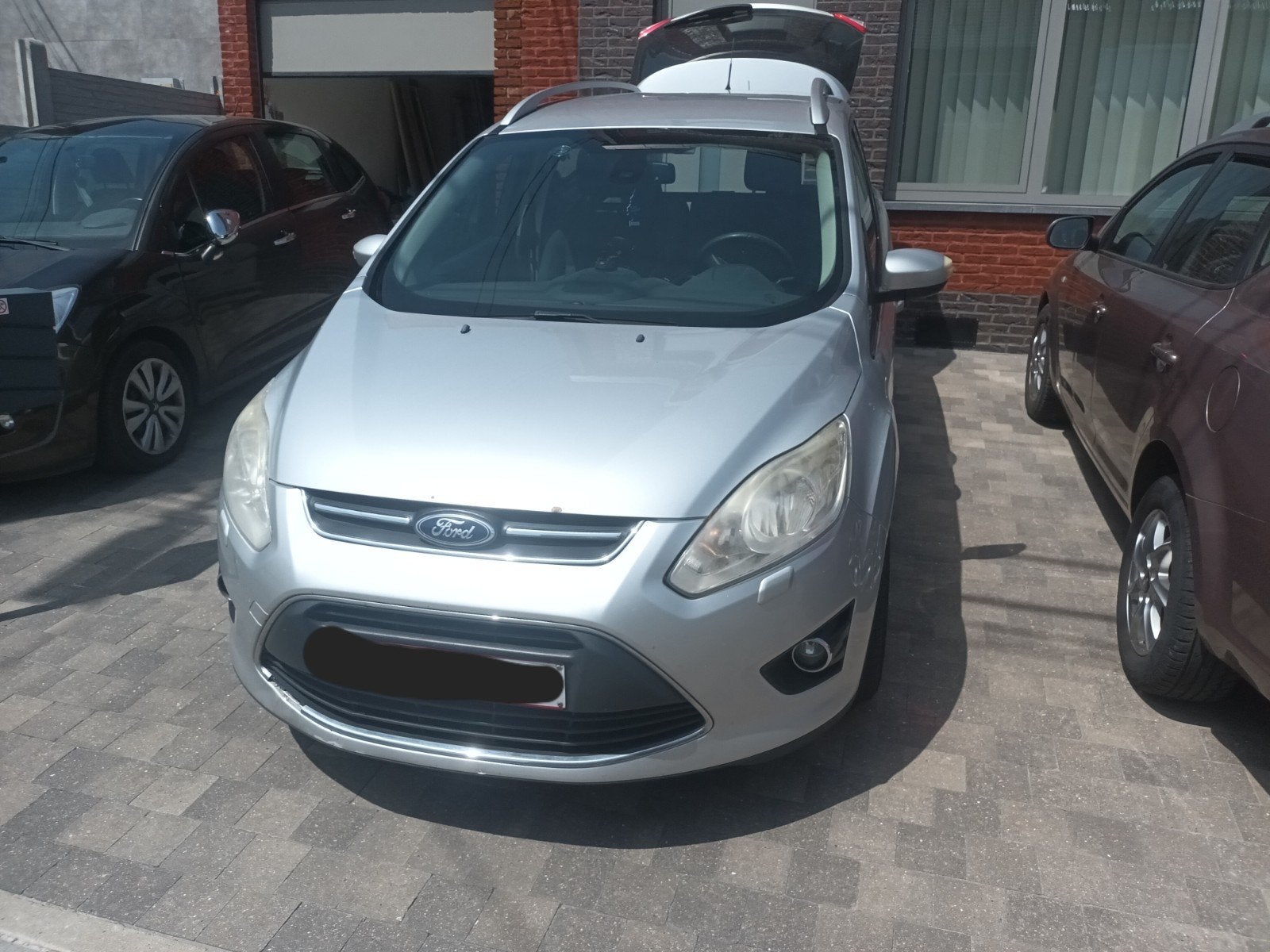 Ford grand cmax 16Tdi 115ch, Auto's, Parkeersensor, Euro 5, Particulier, Zilver of Grijs