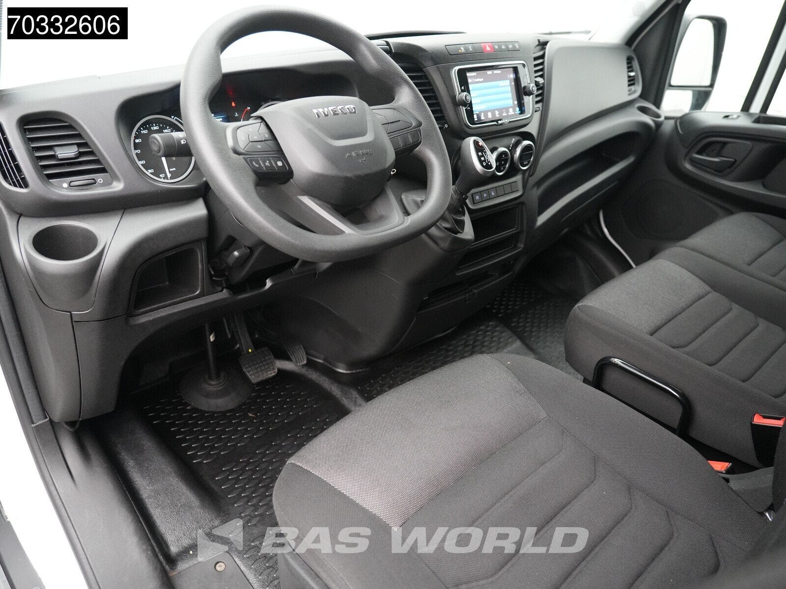 Iveco Daily 35S16 Automaat L3H2 Airco Camera Parkeersensoren, Auto's, Automaat, Stof, Gebruikt, Euro 6