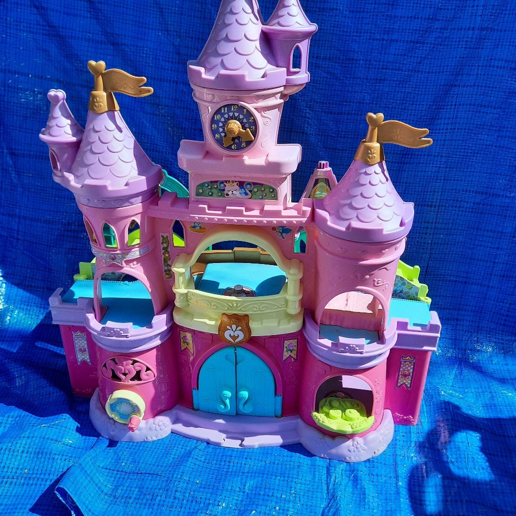 le château magique du royaume enchanté VTech, Kinderen en Baby's, Ophalen, Gebruikt, 2 tot 4 jaar