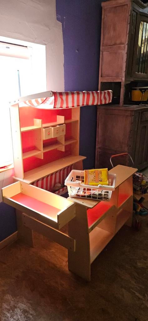Houten winkeltje in mooie staat, Kinderen en Baby's, Ophalen
