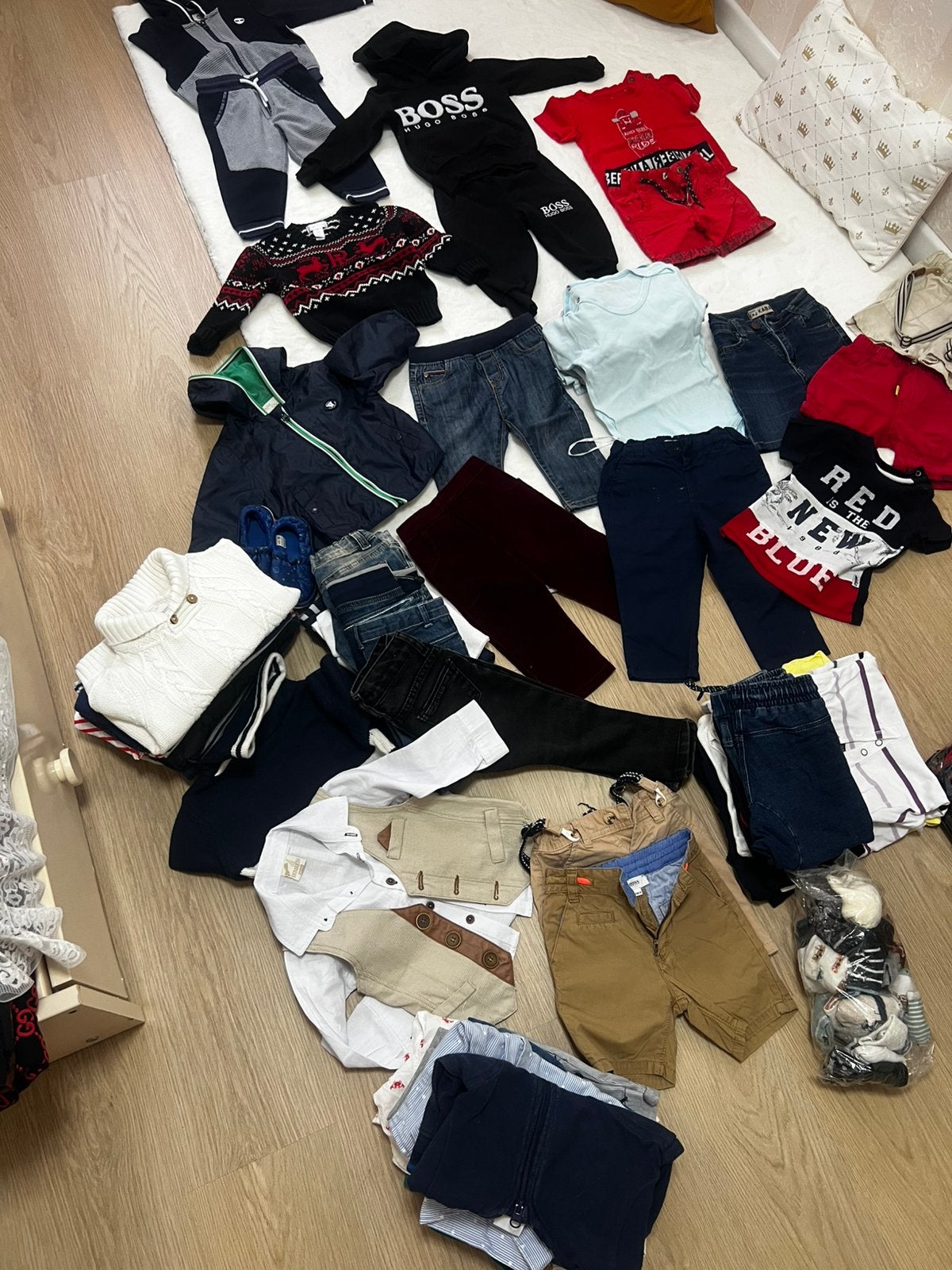 Joli paquet de vêtements pour un garçon., Vêtements | Hommes, Chaussettes & Bas, Enlèvement, Comme neuf
