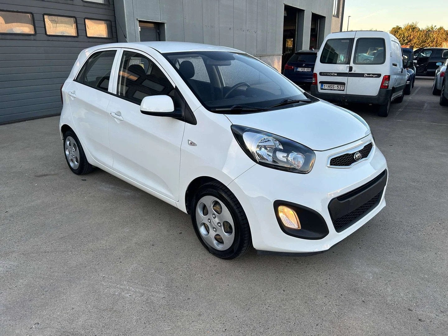 Kia Picanto Picanto 1.0i Easy zie foto met keuring verkoop, Auto's, Euro 5, Stof, Zwart, Wit