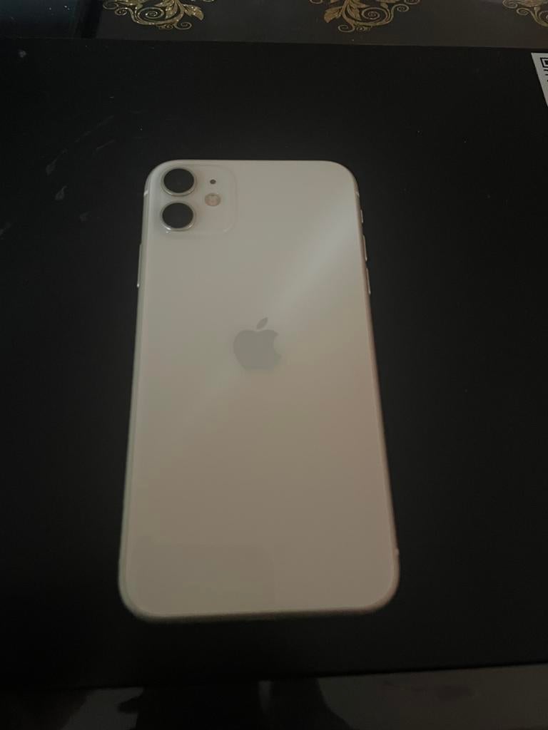 IPhone 11, Telecommunicatie, Mobiele telefoons | Apple iPhone, Ophalen, Wit, IPhone 11, Zo goed als nieuw